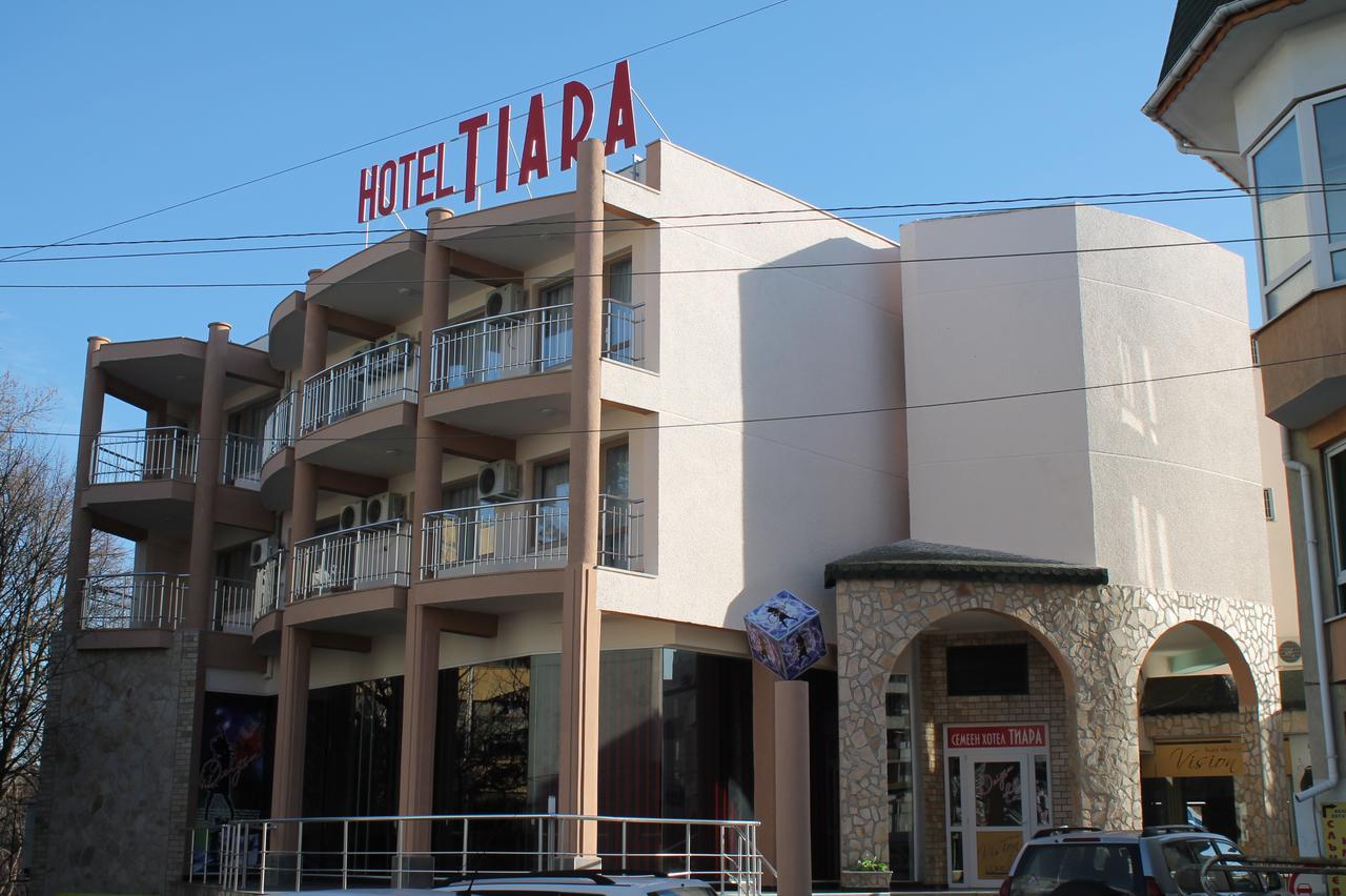 Tiara Hotel Добрич Экстерьер фото